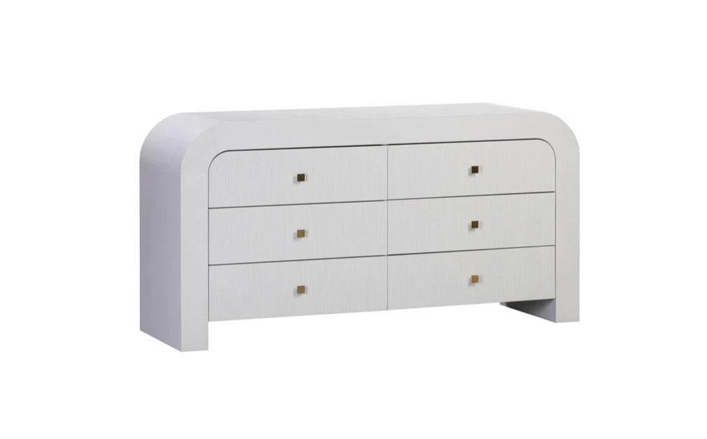 Hump 6 Drawer Dresser